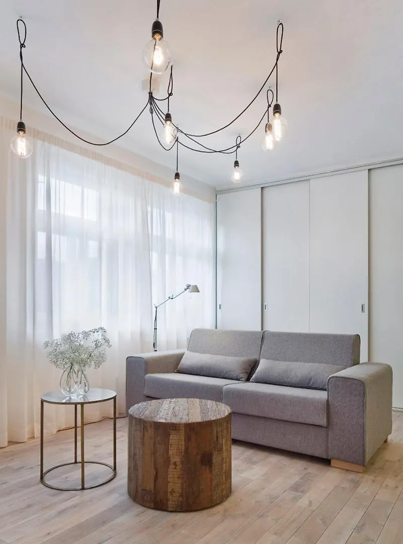 Holeckova Apartments Prague Hotel