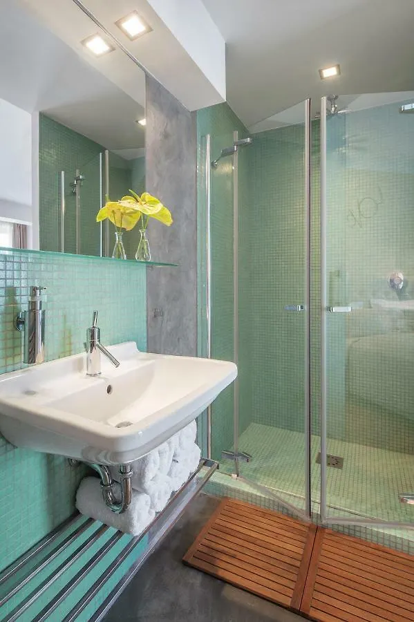 Holeckova Apartments Prague Hotel