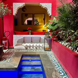 https://riad-alzahra.marrakeshhotelsmorocco.com