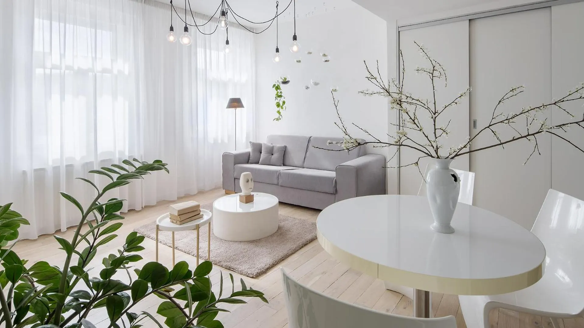 فندق Holeckova Apartments براغ